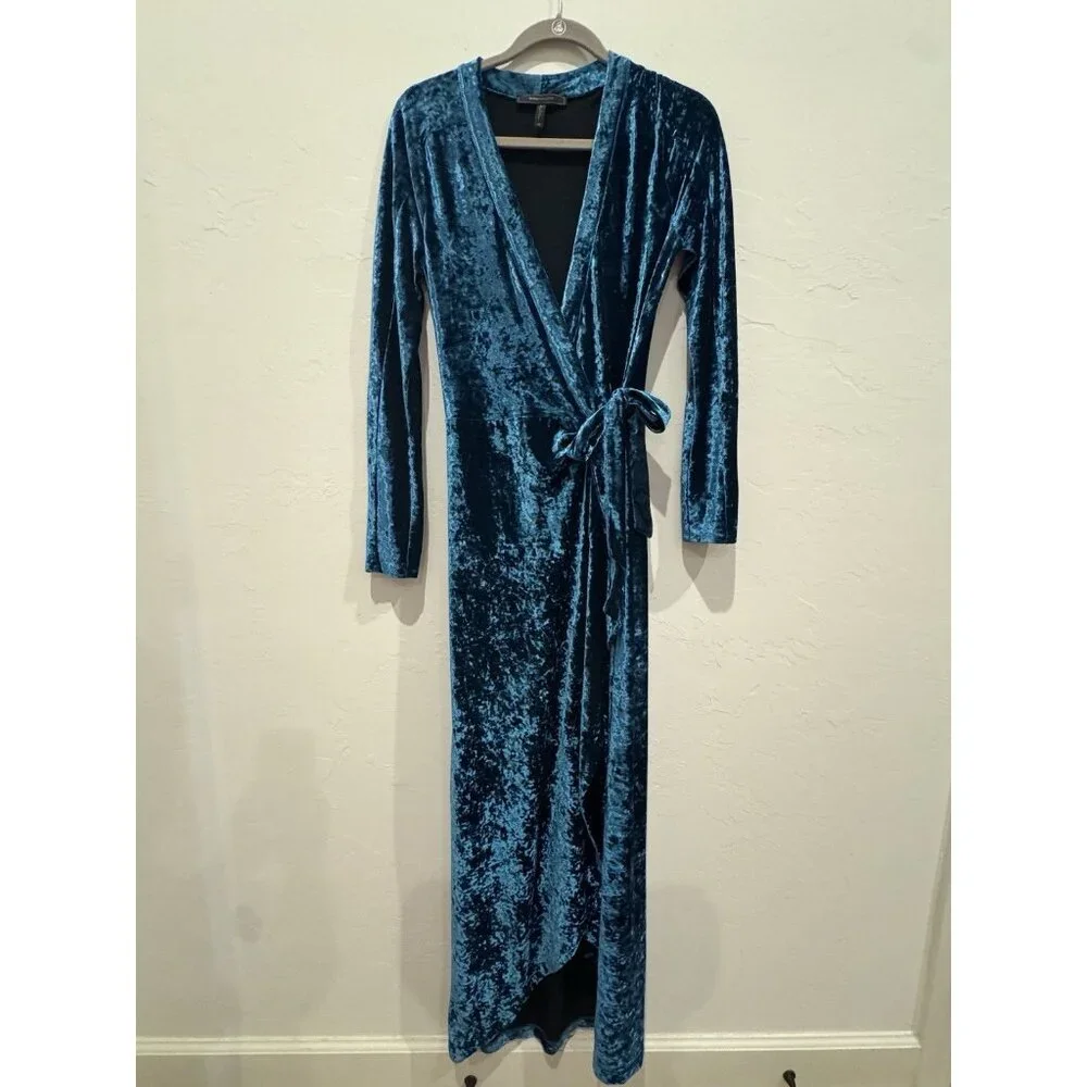 BCBG Maxazria Crushed Velvet Long Sleeve Wrap Dress Blue Size Medium - Picture 2 of 12